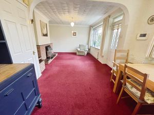 Lounge- click for photo gallery